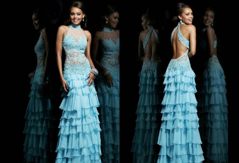 Your Go-To Guide For Selecting The Perfect Prom Dress!