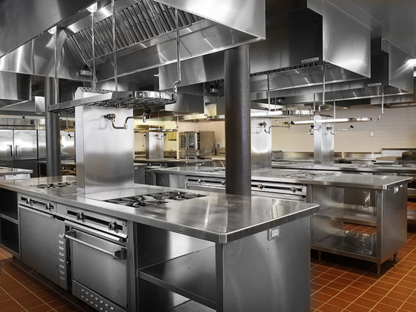 Buy Used Equipments For A Budget Commercial Kitchen