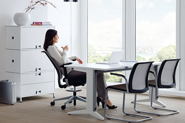 Choosing Visitor Chairs For Office: Things Worth Knowing!